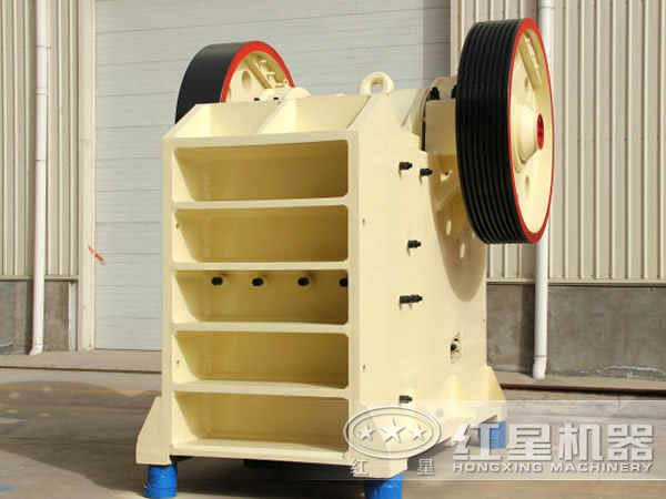 机ku游登录平台中的颚式破碎机